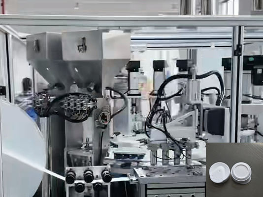 ভালো দাম সার্ভো মোটর এবং পিএলসি কন্ট্রোল সহ ডেসিকেন্ট ক্যাপ ফিলিং অ্যাসেম্বলি মেশিনের নির্ভুলতা অনলাইন