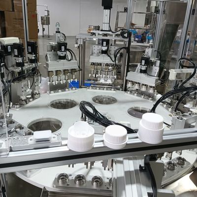 নন-স্ট্যান্ডার্ড কাস্টমাইজড লন্ড্রি ডিটারজেন্ট বোতল ক্যাপ স্বয়ংক্রিয় ক্যাপ স্ক্রুয়িং মেশিন উইথ সার্ভো মোটর